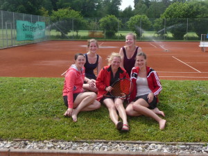 Von links Julia Baumgartner, Marina Hartl, Alexandra Berger, Laura Ziegltrum und Isabell Widmann